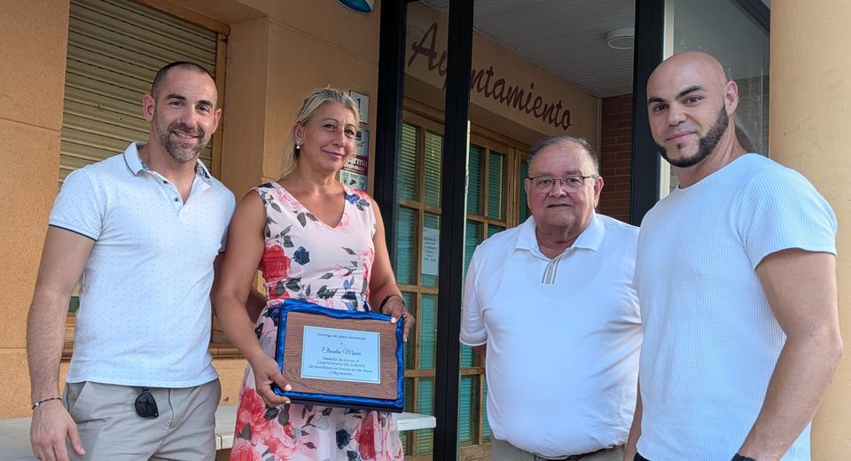Team Cruz participa en la Semana Cultural de Terrer con un reconocimiento a Claudia Maier