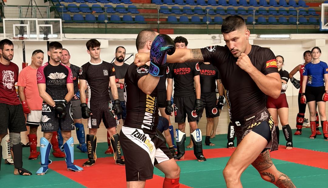 Calatayud entrena con Joel Álvarez: una jornada de aprendizaje junto a la élite de la UFC