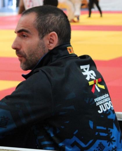 Óscar Cruz