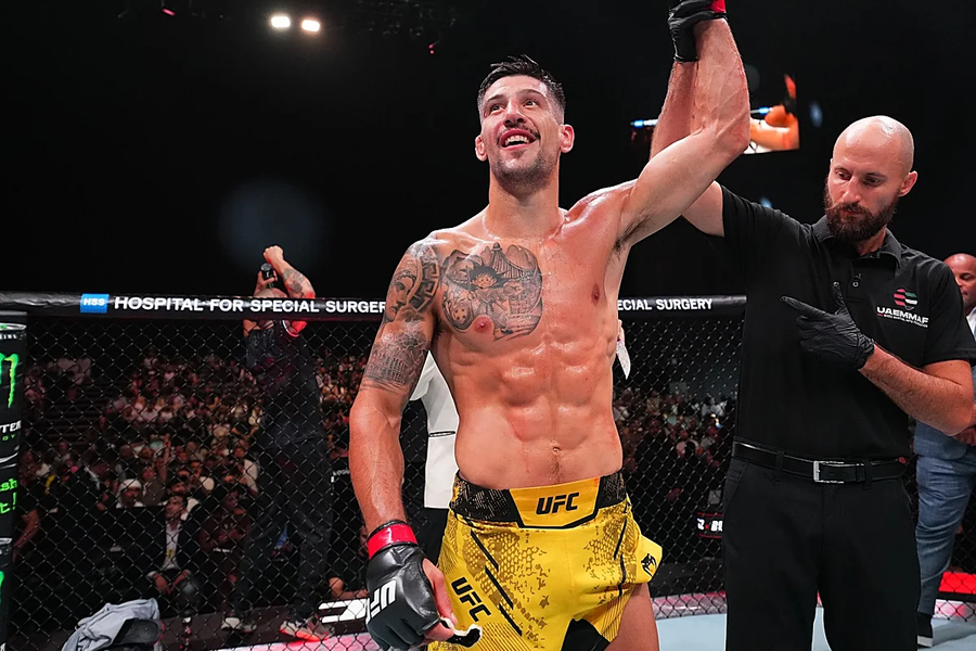 Joel "el fenómeno" Álvarez